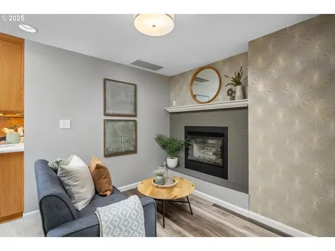 8420 SW Homewood Street Portland OR 97225