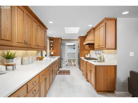 8420 SW Homewood Street Portland OR 97225