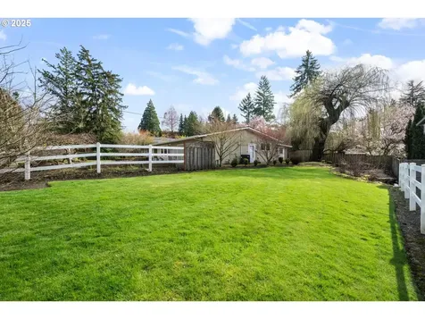 8420 SW Homewood Street Portland OR 97225