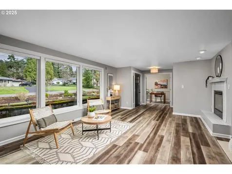 8420 SW Homewood Street Portland OR 97225