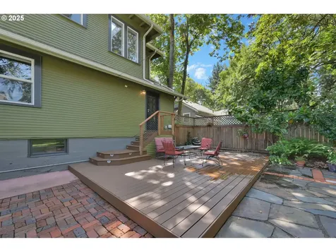 863 W Broadway Eugene OR 97402