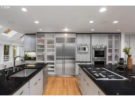 4808 SW Stonebrook Court Portland OR 97239