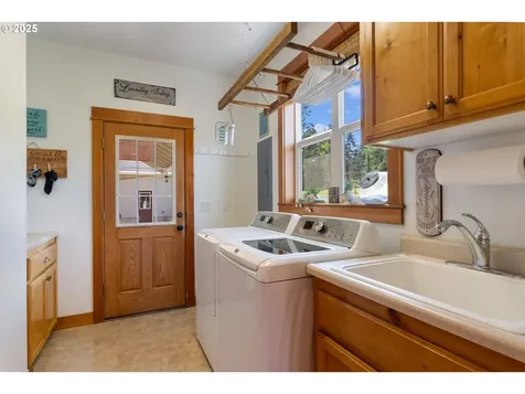 31273 S Grimm Road Molalla OR 97038