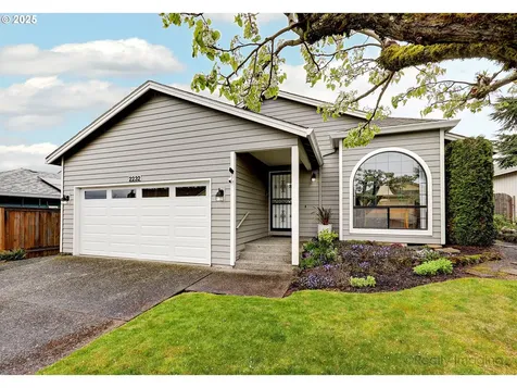 2232 NE 156th Avenue Portland OR 97230