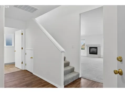 6006 SW View Point Terrace Portland OR 97239