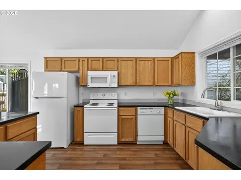 6006 SW View Point Terrace Portland OR 97239