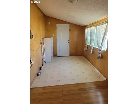 1010 N Lake Road Lakeside OR 97449
