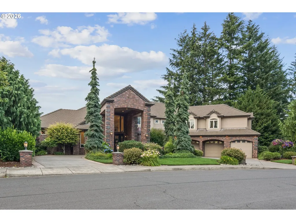 3039 NW Lacamas Drive Camas WA 98607