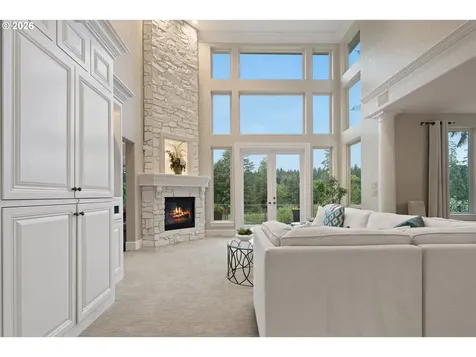 3039 NW Lacamas Drive Camas WA 98607