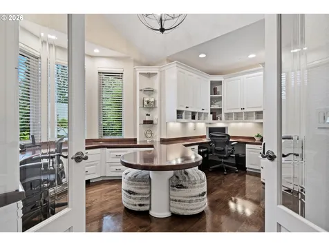3039 NW Lacamas Drive Camas WA 98607