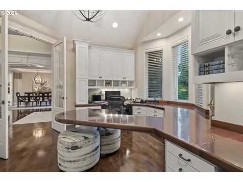 3039 NW Lacamas Drive Camas WA 98607