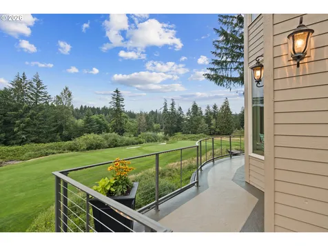 3039 NW Lacamas Drive Camas WA 98607