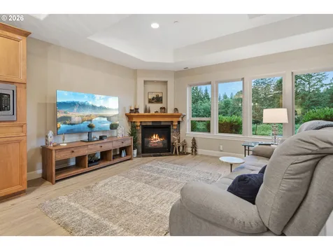 3039 NW Lacamas Drive Camas WA 98607