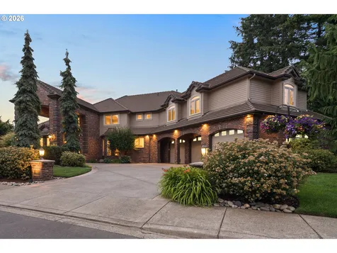 3039 NW Lacamas Drive Camas WA 98607