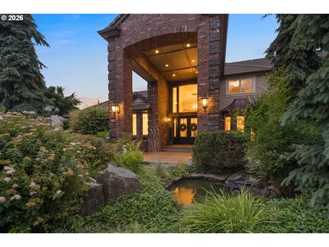 3039 NW Lacamas Drive Camas WA 98607