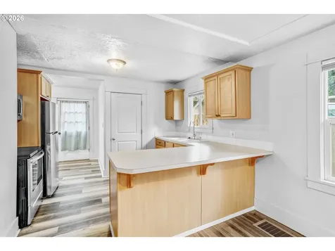 900 NE 91st Avenue Portland OR 97220