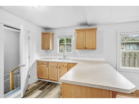 900 NE 91st Avenue Portland OR 97220