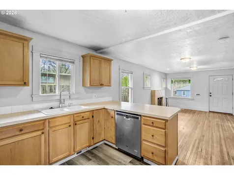 900 NE 91st Avenue Portland OR 97220