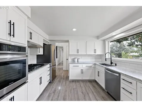 3425 Chambers Street Eugene OR 97405