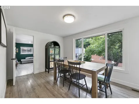 3425 Chambers Street Eugene OR 97405