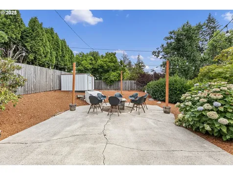 3425 Chambers Street Eugene OR 97405