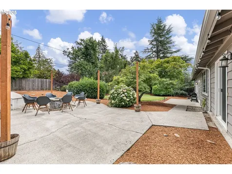 3425 Chambers Street Eugene OR 97405