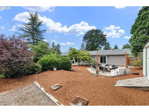 3425 Chambers Street Eugene OR 97405