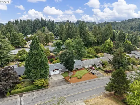 3425 Chambers Street Eugene OR 97405
