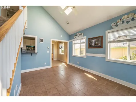 2318 Liberty Street North Bend OR 97459