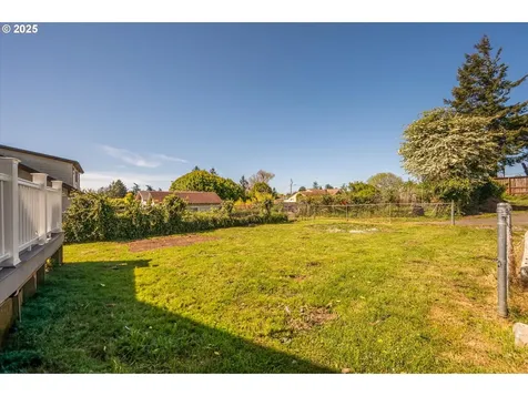 2318 Liberty Street North Bend OR 97459
