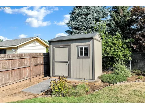 9106 NE 106th Street Vancouver WA 98662