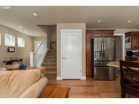1190 SE 2nd Court Lincoln City OR 97367