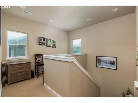 1190 SE 2nd Court Lincoln City OR 97367