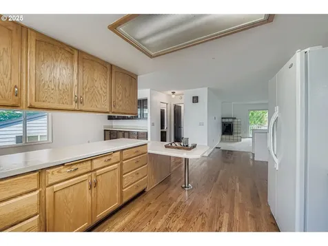 14862 NE Rose Parkway Portland OR 97230