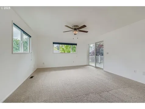 14862 NE Rose Parkway Portland OR 97230