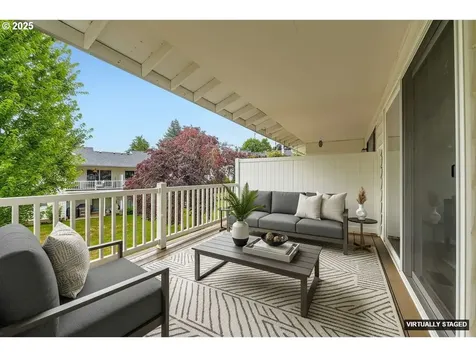 14862 NE Rose Parkway Portland OR 97230