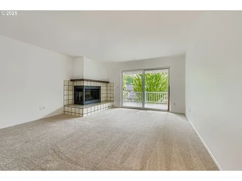 14862 NE Rose Parkway Portland OR 97230