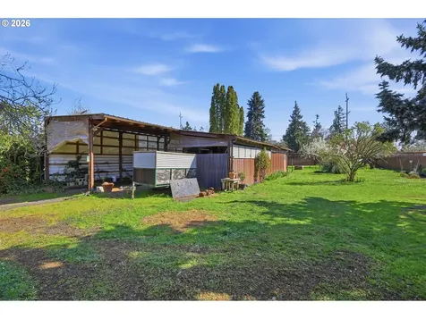 2915 Game Farm Road Springfield OR 97477