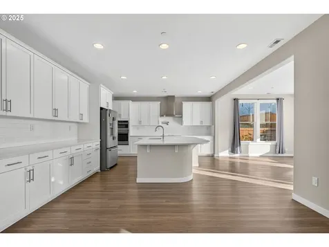 9863 SW Ridge Drive Beaverton OR 97007