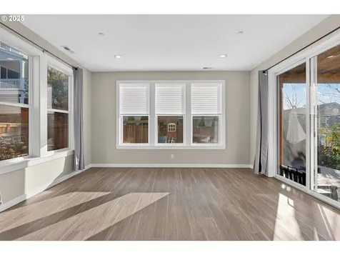 9863 SW Ridge Drive Beaverton OR 97007