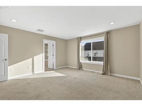 9863 SW Ridge Drive Beaverton OR 97007
