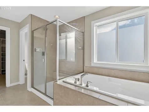9863 SW Ridge Drive Beaverton OR 97007