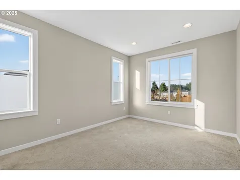 9863 SW Ridge Drive Beaverton OR 97007
