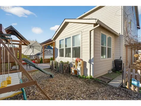 9863 SW Ridge Drive Beaverton OR 97007