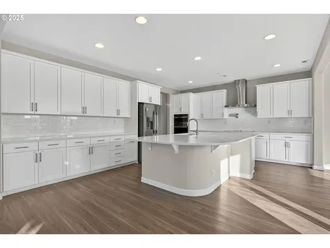 9863 SW Ridge Drive Beaverton OR 97007