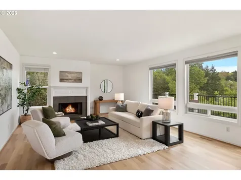 2512 NW Pinnacle Drive Portland OR 97229