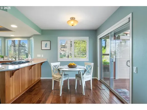 9645 SW Brentwood Place Portland OR 97224
