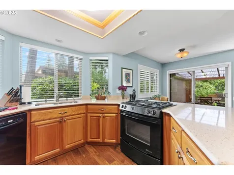 9645 SW Brentwood Place Portland OR 97224