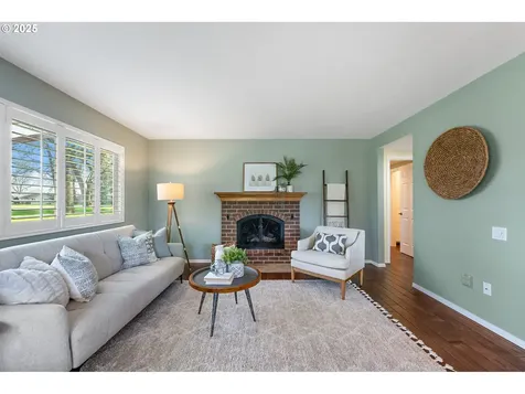 9645 SW Brentwood Place Portland OR 97224
