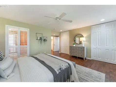 9645 SW Brentwood Place Portland OR 97224